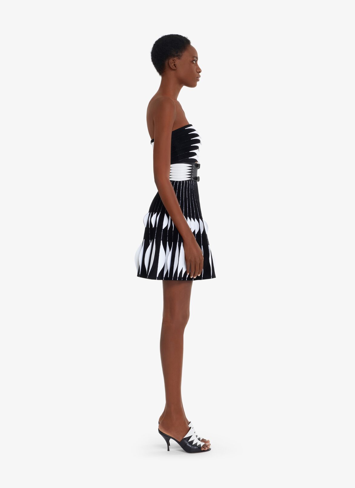 PYTHON 3D KNIT MINI-SKIRT ALAÏA WHITE/BLACK PYTHON 3D KNIT MINI-SKIRT